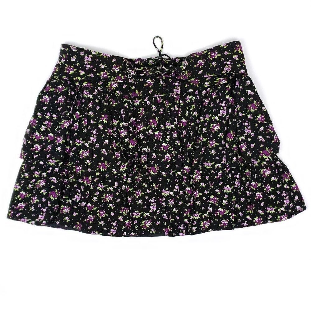 Bebe black floral layered ruffled mini skirt Small